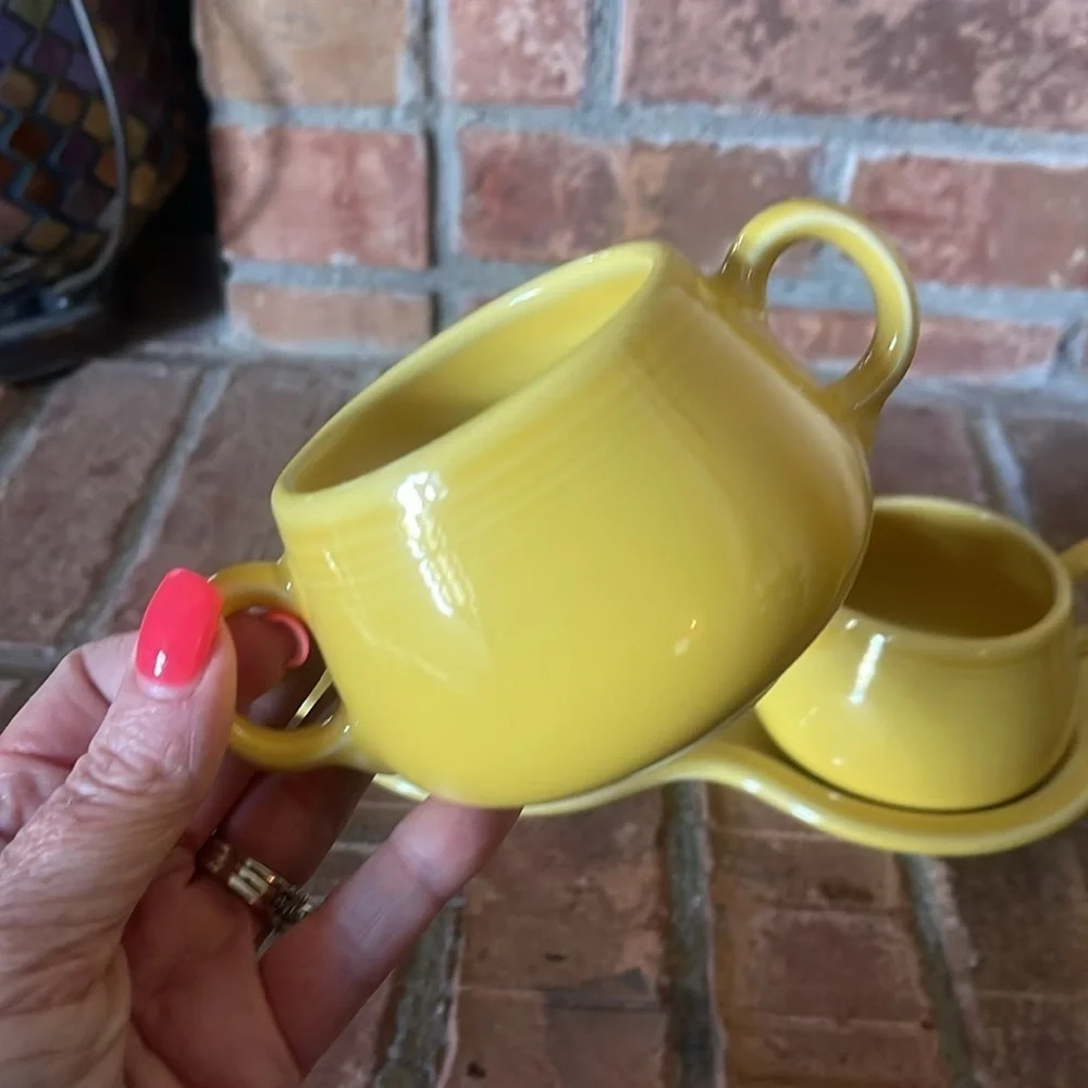 Fiesta Sunflower Yellow Sugar Cream Tray Set